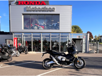 HONDA X-ADV 750