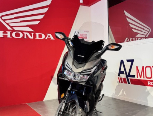 HONDA FORZA 125