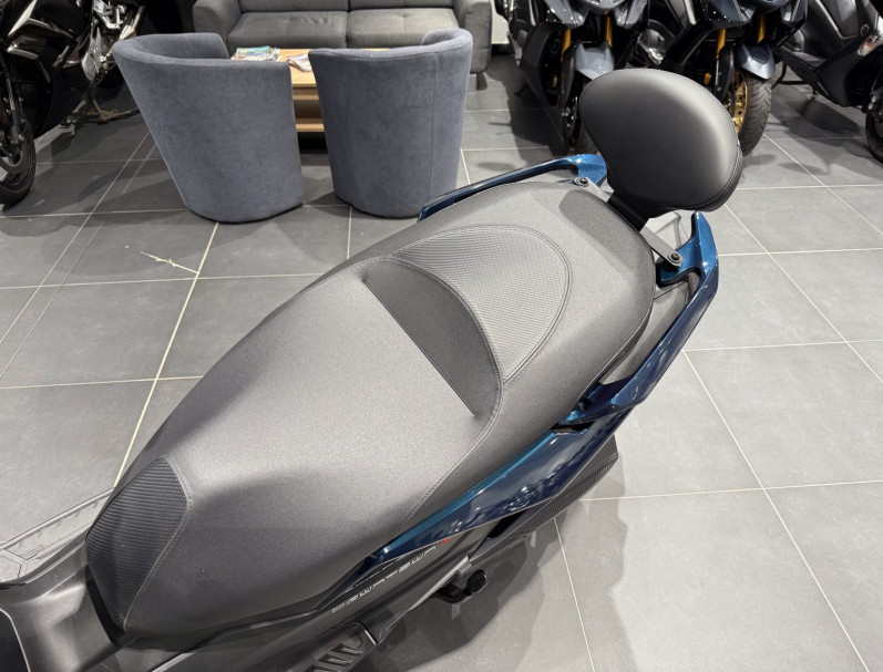 KYMCO DOWNTOWN 125 GT / Garantie 