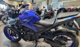 YAMAHA MT03