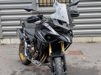 VOGE DS625X