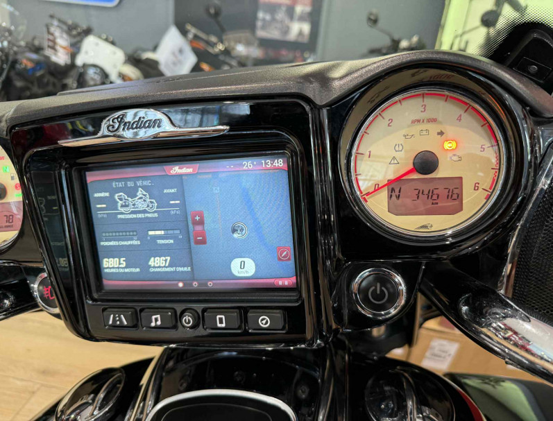 INDIAN ROADMASTER 111 Ci