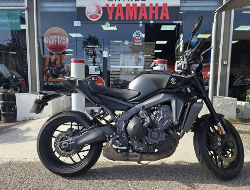 YAMAHA MT-09  Y-AMT