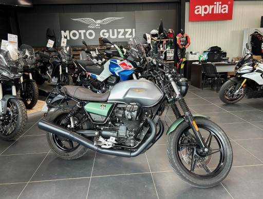 MOTO GUZZI V7 850cm3 centenario