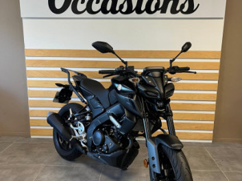 YAMAHA MT-125
