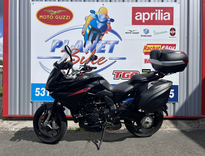 MV AGUSTA TURISMO VELOCE R 800