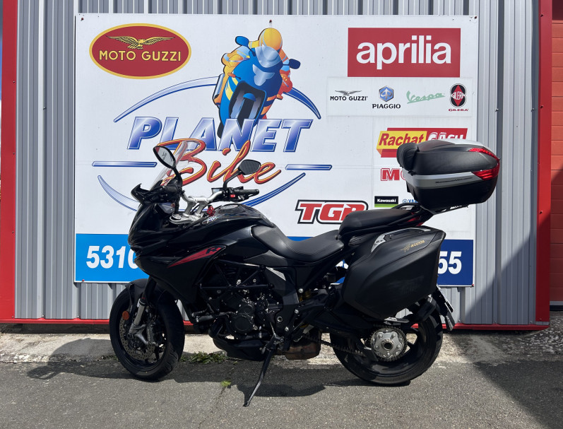 MV AGUSTA TURISMO VELOCE R 800