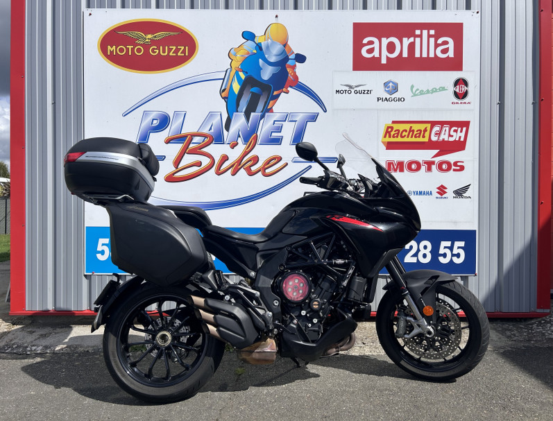 MV AGUSTA TURISMO VELOCE R 800