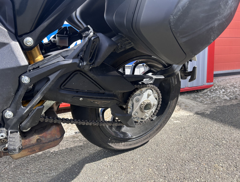 MV AGUSTA TURISMO VELOCE R 800