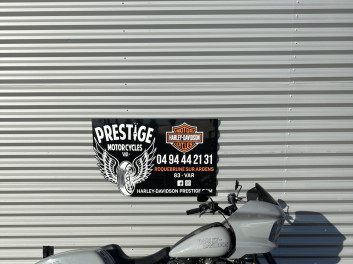 HARLEY-DAVIDSON SOFTAIL LOW RIDER 1923 ST