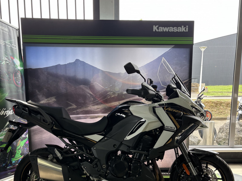 KAWASAKI VERSYS 1100 SE 2025  / 314.56 €/MOIS* / DSN MOTOS 40