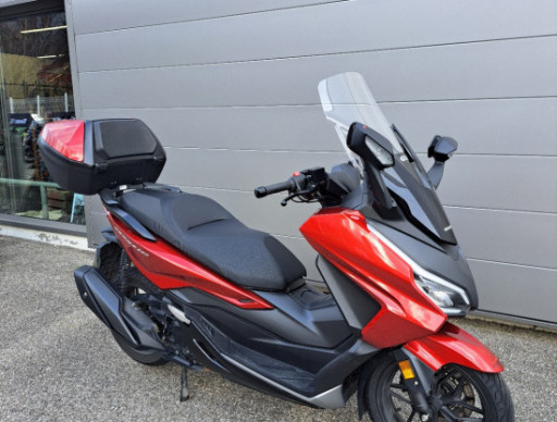 HONDA FORZA 350