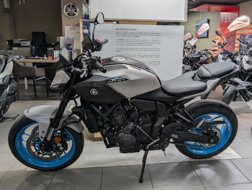 YAMAHA MT-07 (47.5CV)