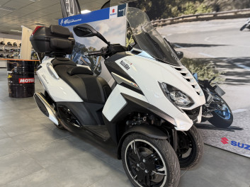PEUGEOT METROPOLIS 400
