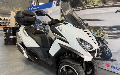 PEUGEOT METROPOLIS 400