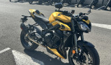 TRIUMPH STREET TRIPLE 765 RS COSMIC YELLOW