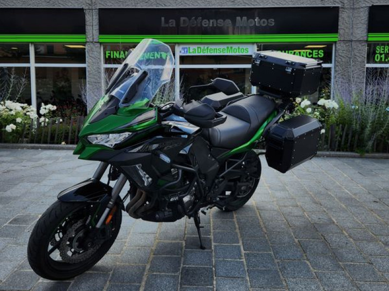 Versys 1000 SE - full accessoires - échappement AKRAPOVIC - 2023 - 13 990 euros