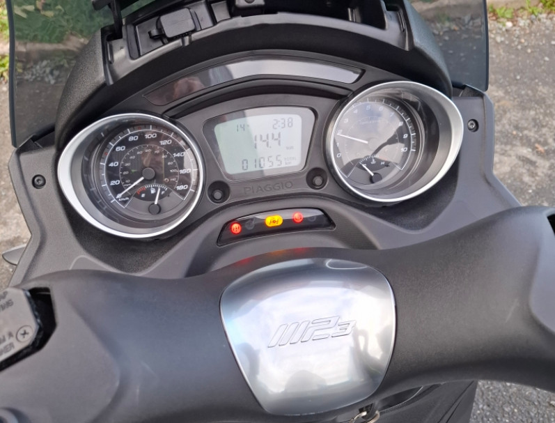 PIAGGIO MP3 300 HPE ABS ASR