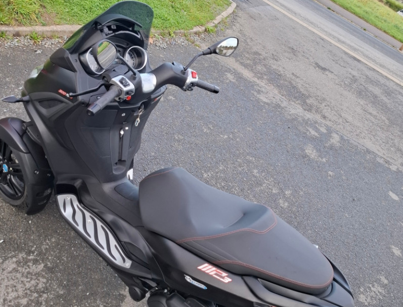 PIAGGIO MP3 300 HPE ABS ASR