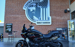 HARLEY-DAVIDSON ADVENTURE PAN AMERICA 1250 ST