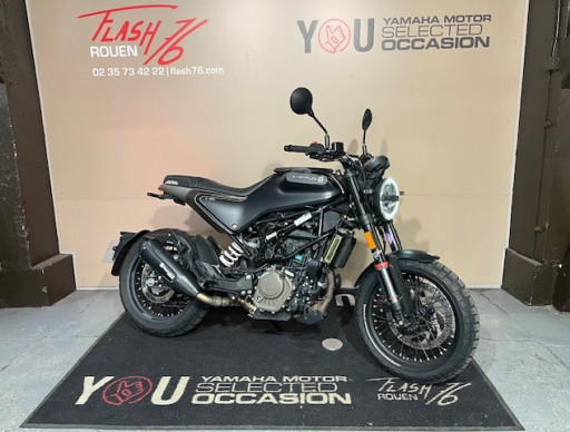 HUSQVARNA SVARTPILEN 125 ABS