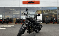 HUSQVARNA SVARTPILEN 401 A2