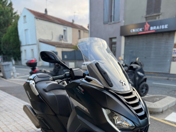 PEUGEOT METROPOLIS 400