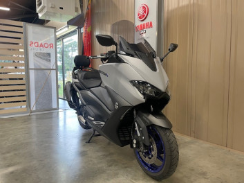 YAMAHA XP T-MAX 560