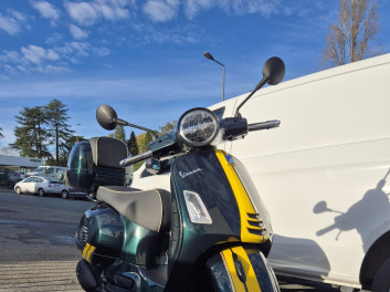 VESPA GTS 300 HPE E4 SIXTIES VERT