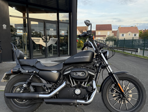 HARLEY-DAVIDSON SPORTSTER IRON 883 N 