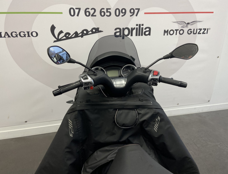 PIAGGIO MP3 300 HPE ABS ASR 2019