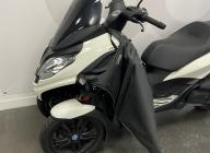 PIAGGIO MP3 300 HPE ABS ASR 2019