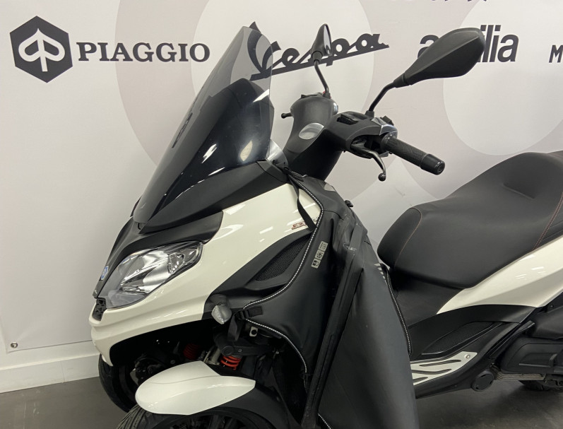 PIAGGIO MP3 300 HPE ABS ASR 2019