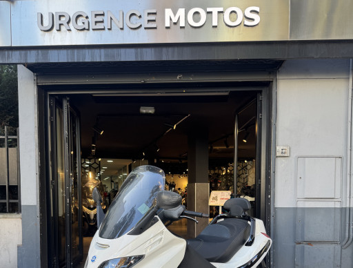 PIAGGIO 125 X-EVO