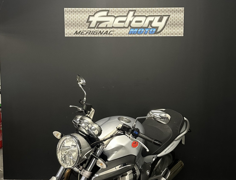 MOTO GUZZI BREVA 1200