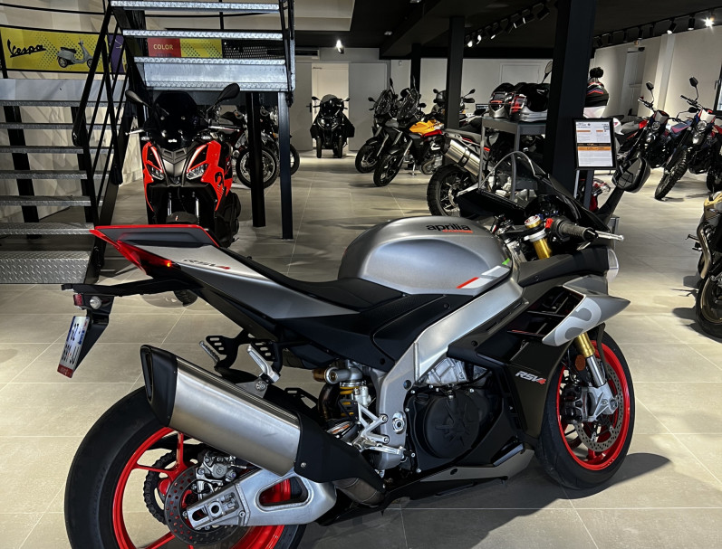 APRILIA RSV4 1100