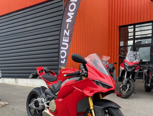 DUCATI PANIGALE V4 S