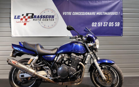 SUZUKI GSX 750 INAZUMA