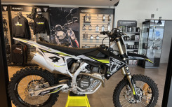 TRIUMPH TF 450-RC