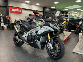 APRILIA TUONO 1100 V4