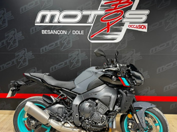 YAMAHA MT-10 NOIR – A PARTIR DE 253€/MOIS
