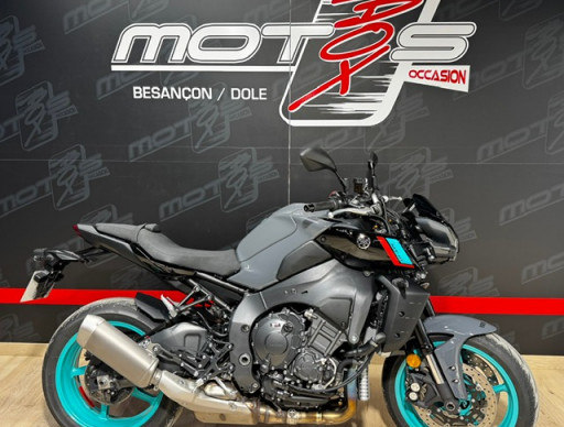 YAMAHA MT-10 NOIR – A PARTIR DE 253€/MOIS