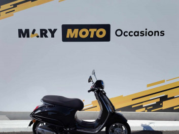 VESPA PRIMAVERA 125