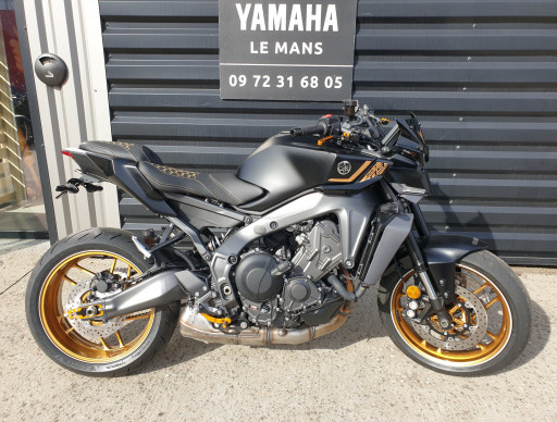  MT-09 mt09 NOIR ET OR 