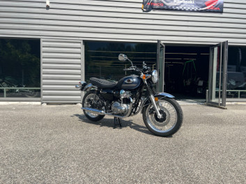 W800 / W 800