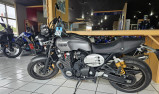 YAMAHA XJR 1300 RACER