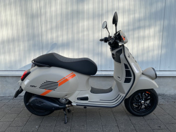 VESPA GTV 300