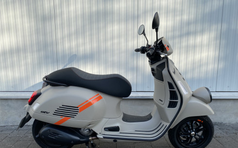 VESPA GTV 300