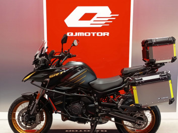 QJ MOTOR SRT 900 SX