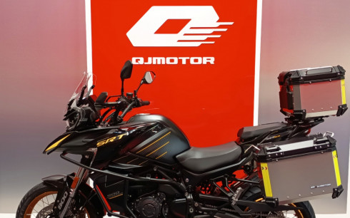 QJ MOTOR SRT 900 SX